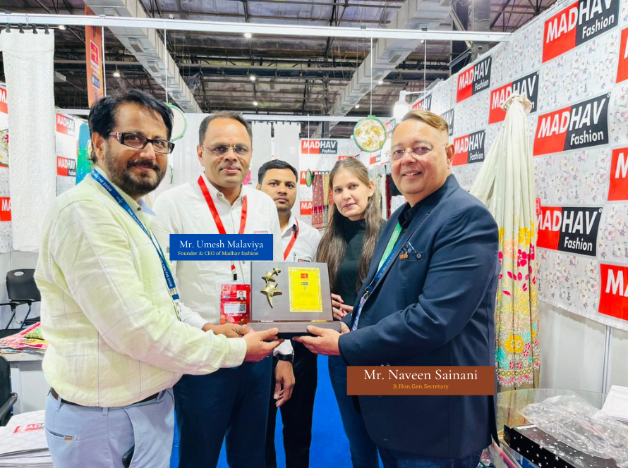 Madhav Fashion Receives Thanking Award at CMAI Exhibition in Mumbai 2023