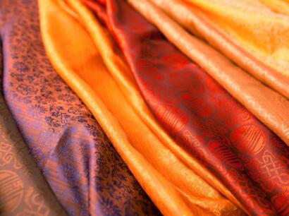Buy Exclusive Printed fabrics online in India| Digital Print fabric