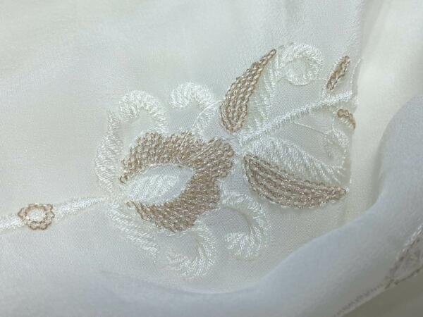 Beautiful Designer Embroidery zari Thread Work Butta fabric