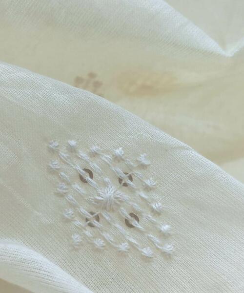 Cotton thread Butti Fabric