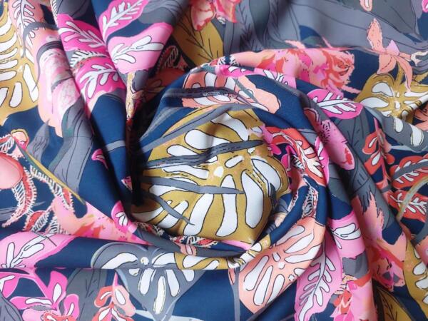 Multicolor polyester print fabric price
