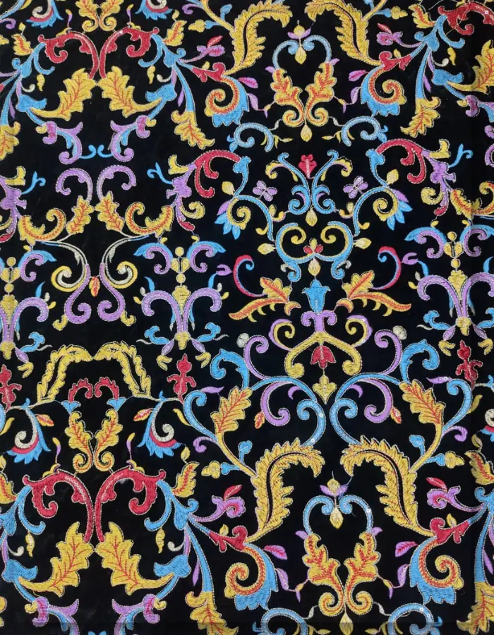 Arabian Designer Velvet Embroidery Fabric In Gujarat