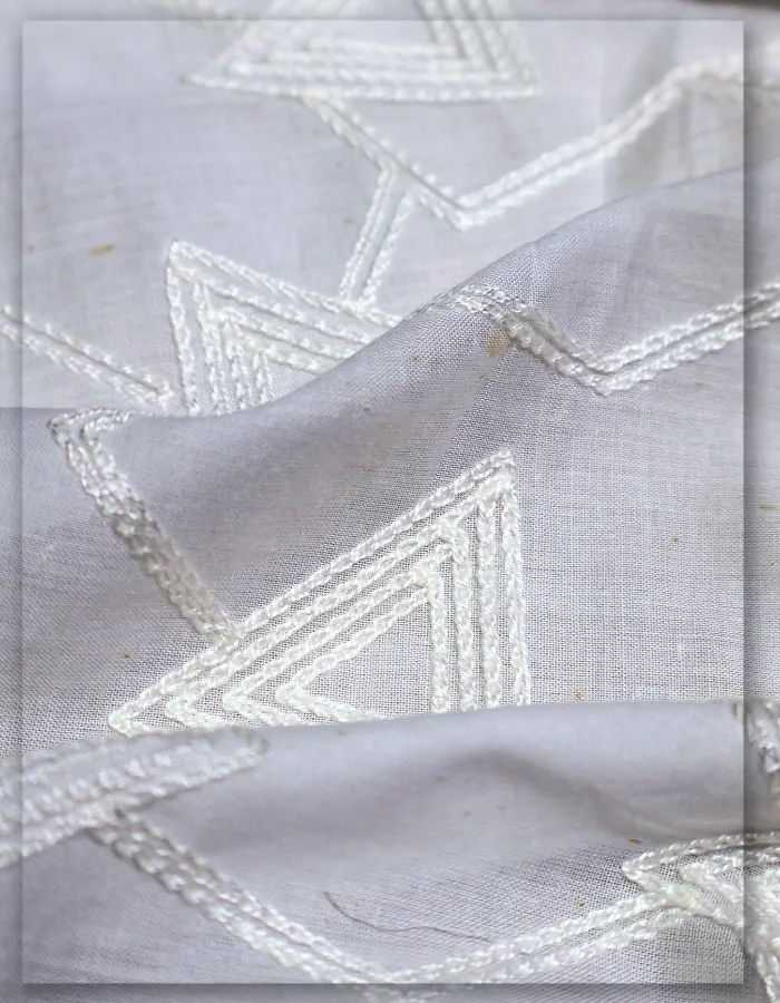 White Cambric Cotton Veil Lace Embroidery Fabric Asia